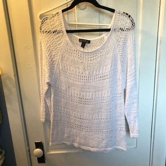 Tops - White mesh long sleeve shirt